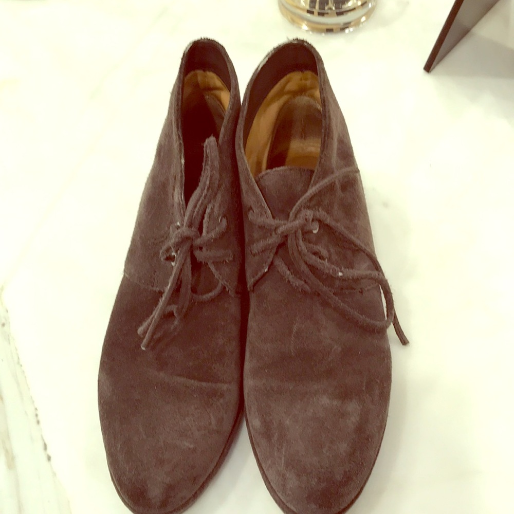 Perfect suede booties